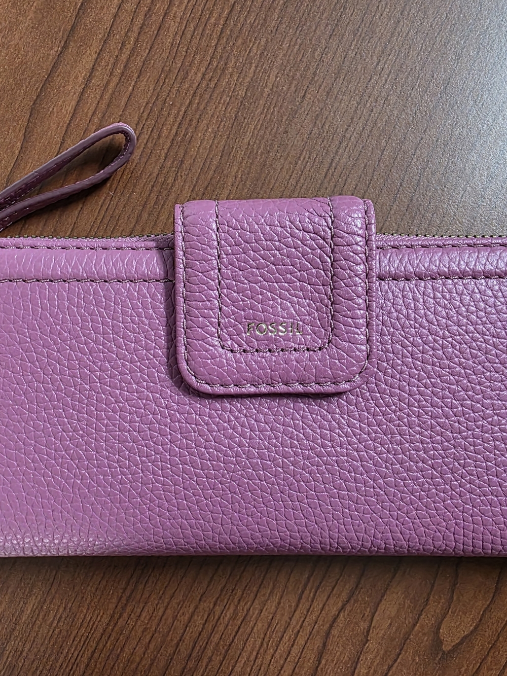 Fossil Women’s Pink Pebbled Leather Zip Around Wristlet Wallet NWT Authentic